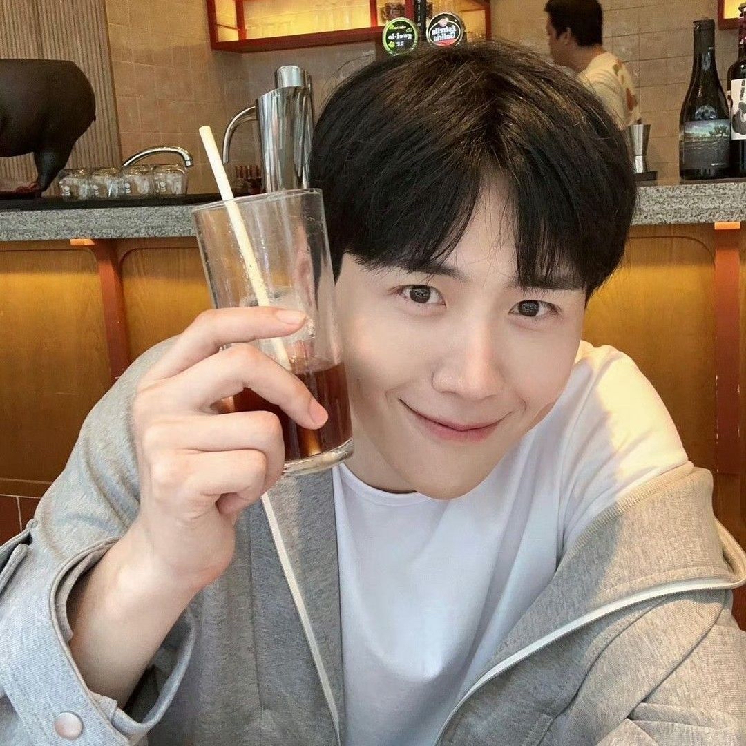 Foto terbaru dari Kim Seonho