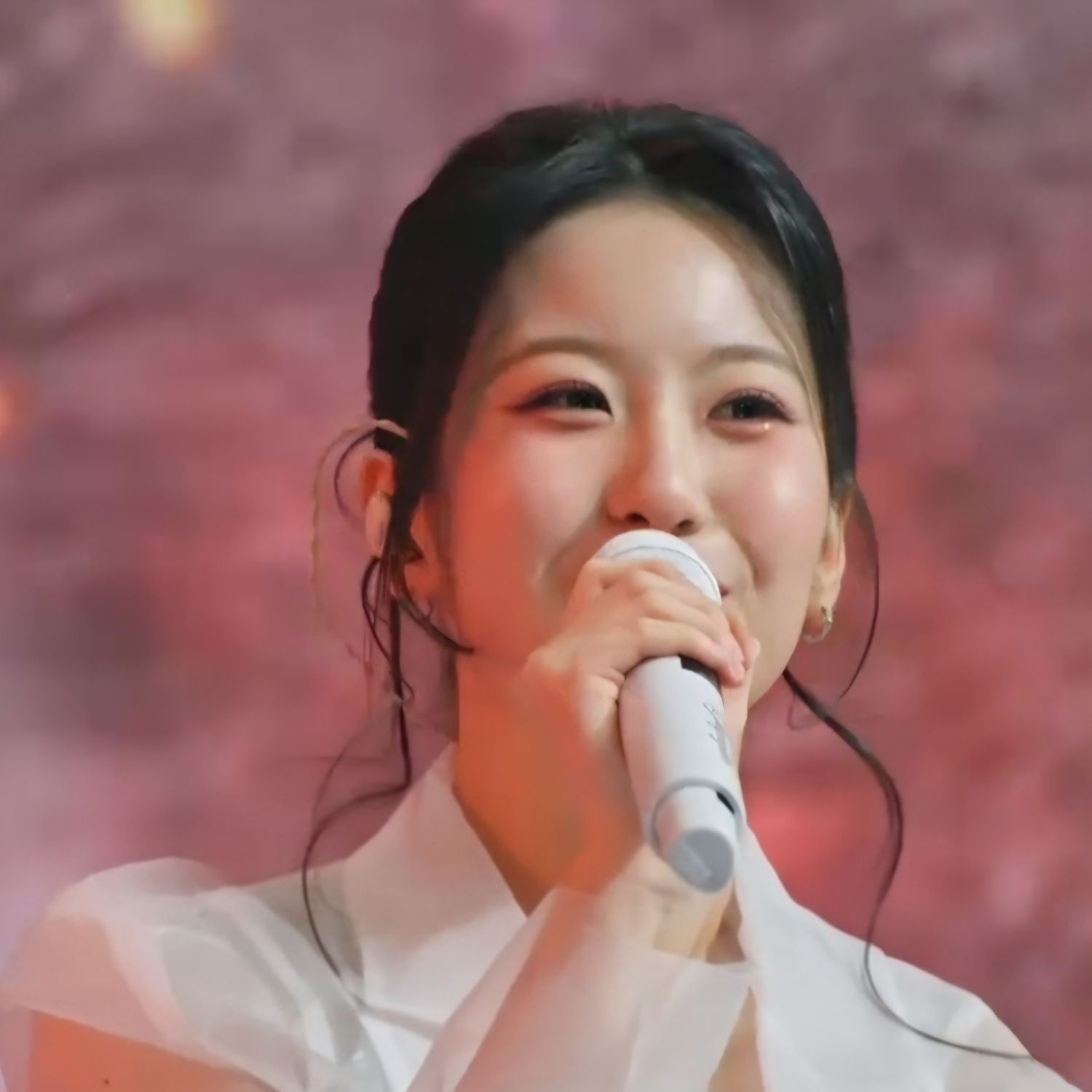 Cuplikan di balik layar dari Oh Yujin