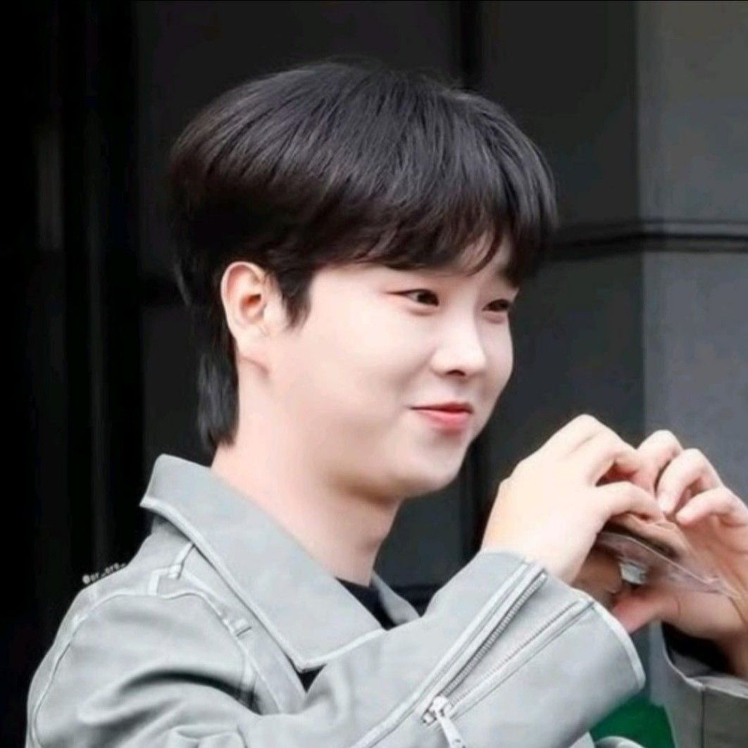 Behind-the-scenes cut of Song Minjun