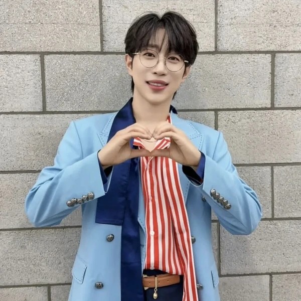 안성훈 최근 활동샷