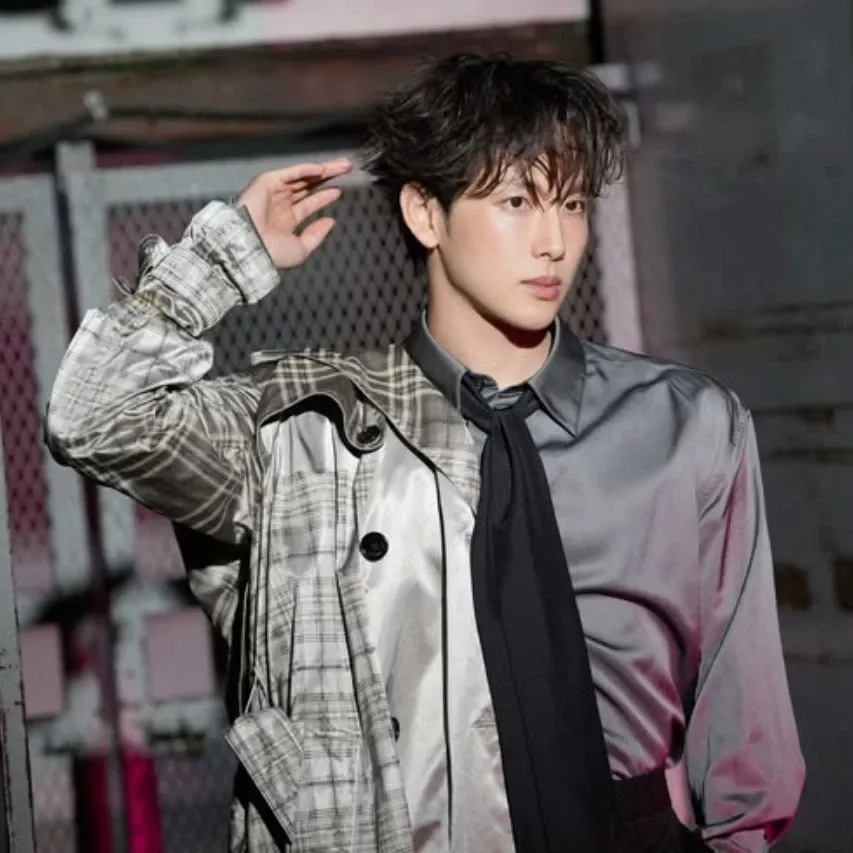 A moment captured by a fan of Yim Siwan
