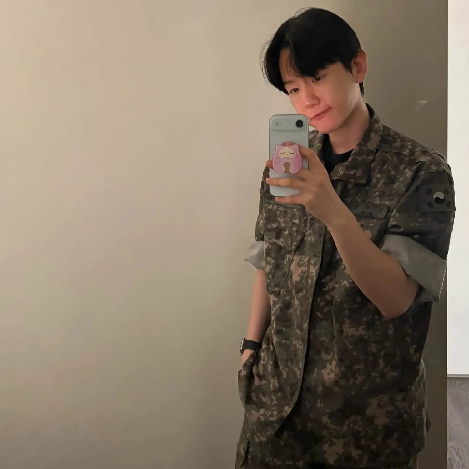 Latest photo of Baekhyun