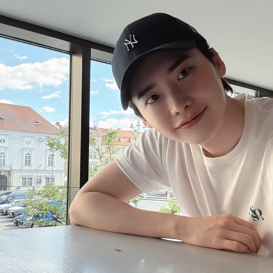 李鍾碩的最新照片