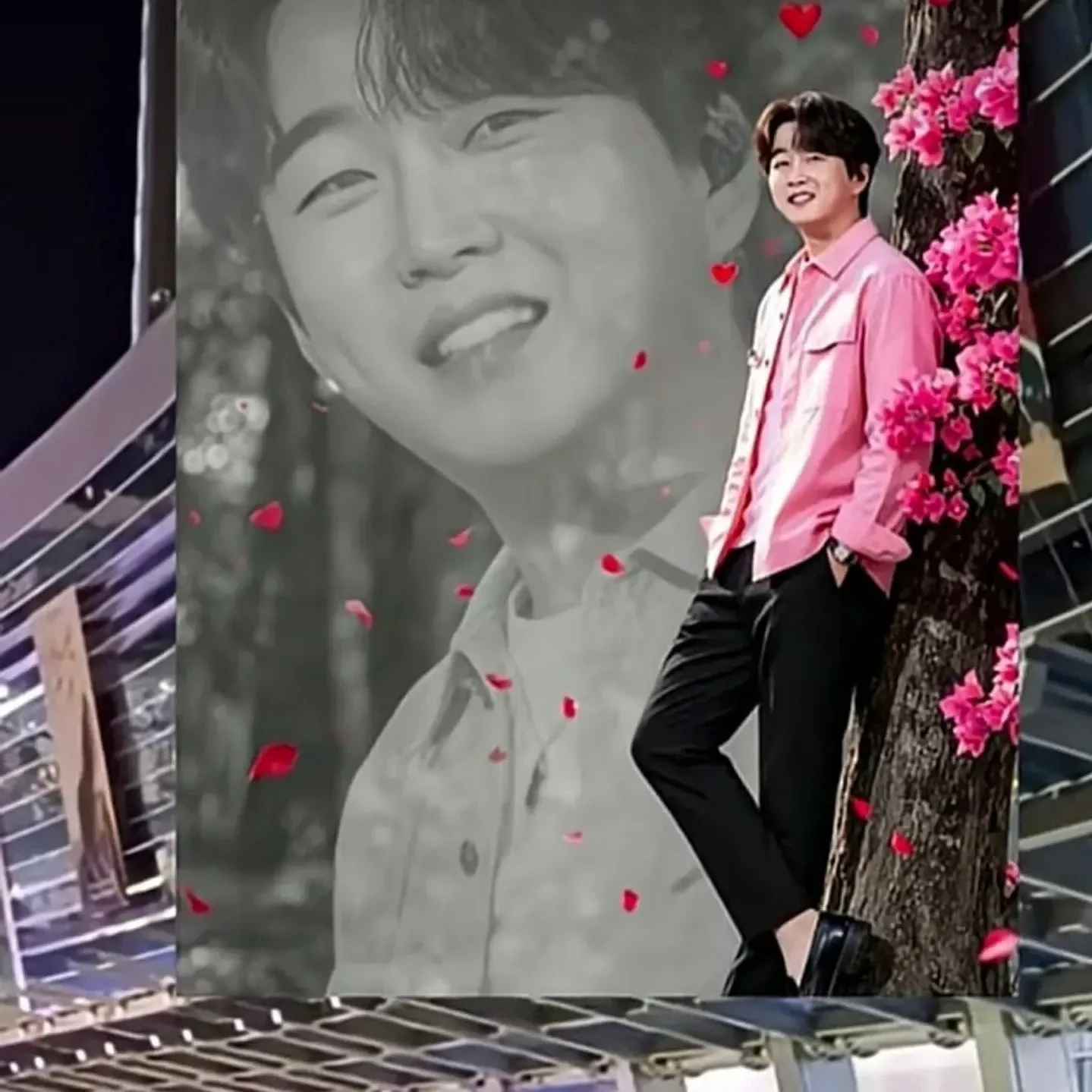Behind-the-scenes cut of Hwang Youngwoong