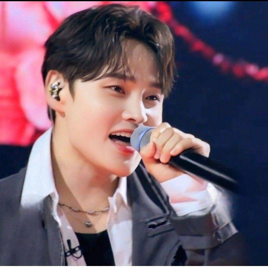 박서진의 비하인드 컷