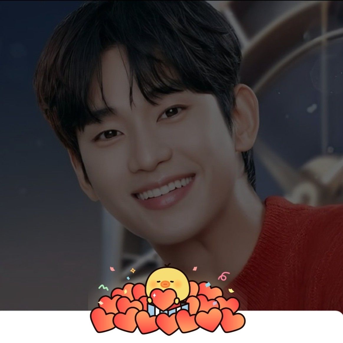 金秀賢的最新照片