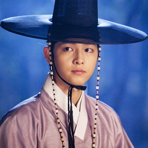 Momen yang diabadikan oleh penggemar Song Joongki