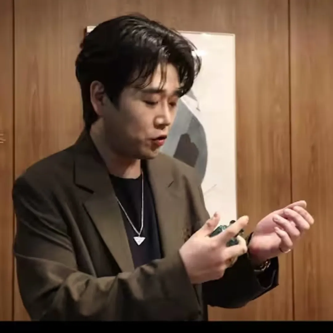 Recent activity shot of Hwang Youngwoong