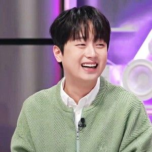 Foto kegiatan terbaru dari Lee Chanwon