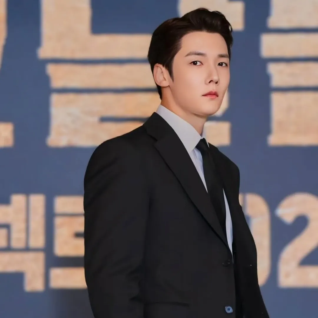 Behind-the-scenes cut of Choi Jinhyuk
