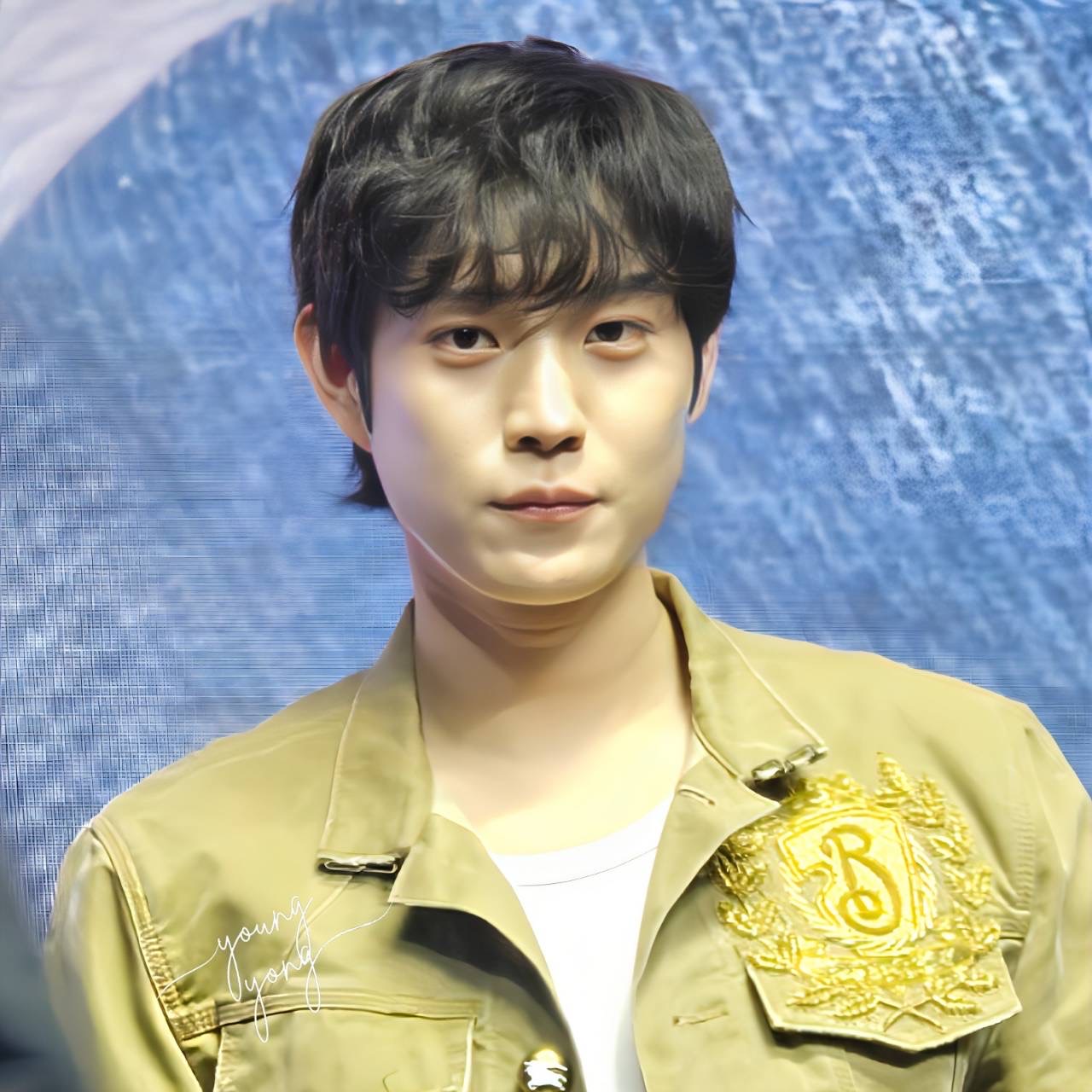 Behind-the-scenes cut of Kim Youngdae