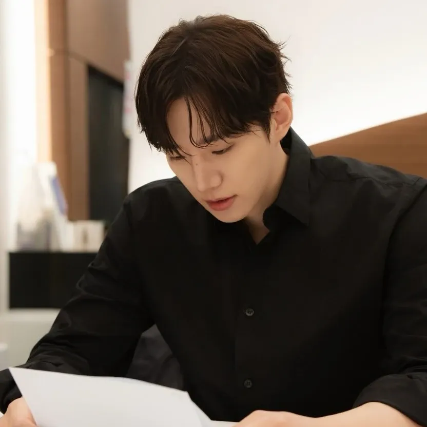 Foto terbaru dari Lee Junho