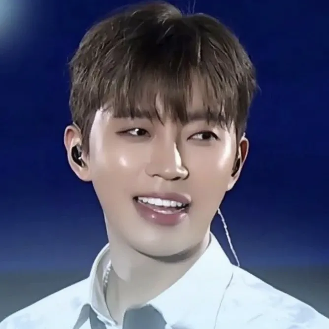 Latest photo of Lim Youngwoong