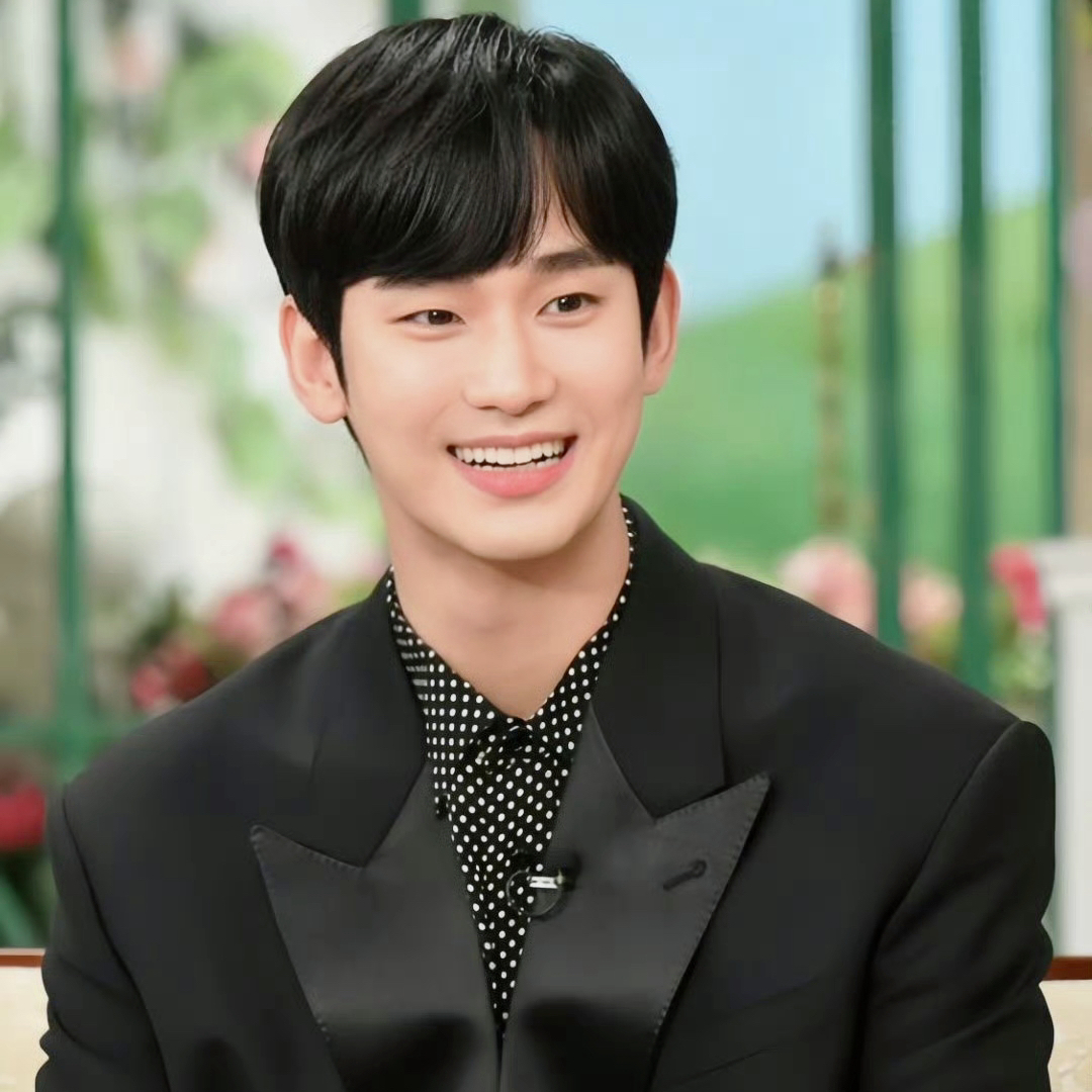 金秀賢的幕後花絮