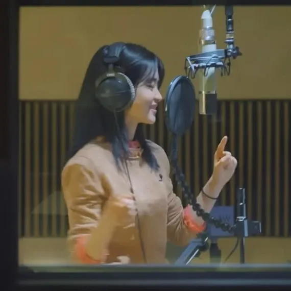 Recent activity shot of Kim Taeri