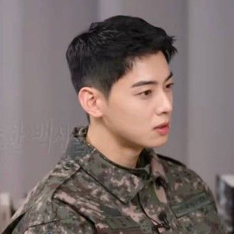 Momen yang diabadikan oleh penggemar Cha Eunwoo