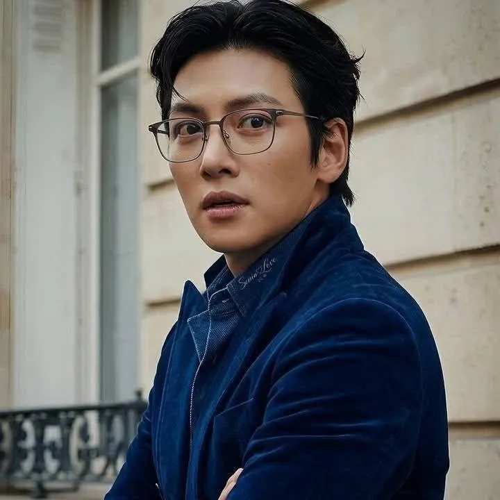 チ・チャンウクの最近の活動ショット