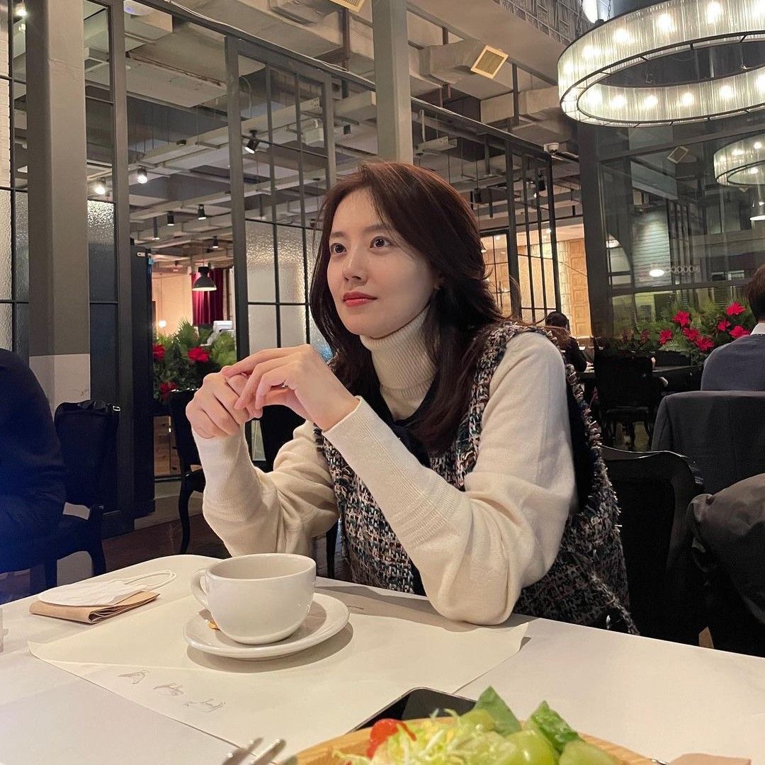 A moment captured by a fan of Moon Chaewon