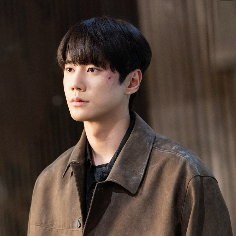 Latest photo of Lee Junyoung