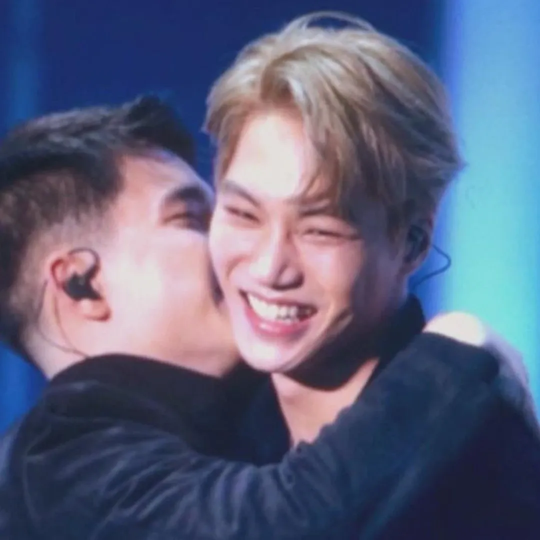 Cuplikan di balik layar dari Doh Kyungsoo (D.O.)