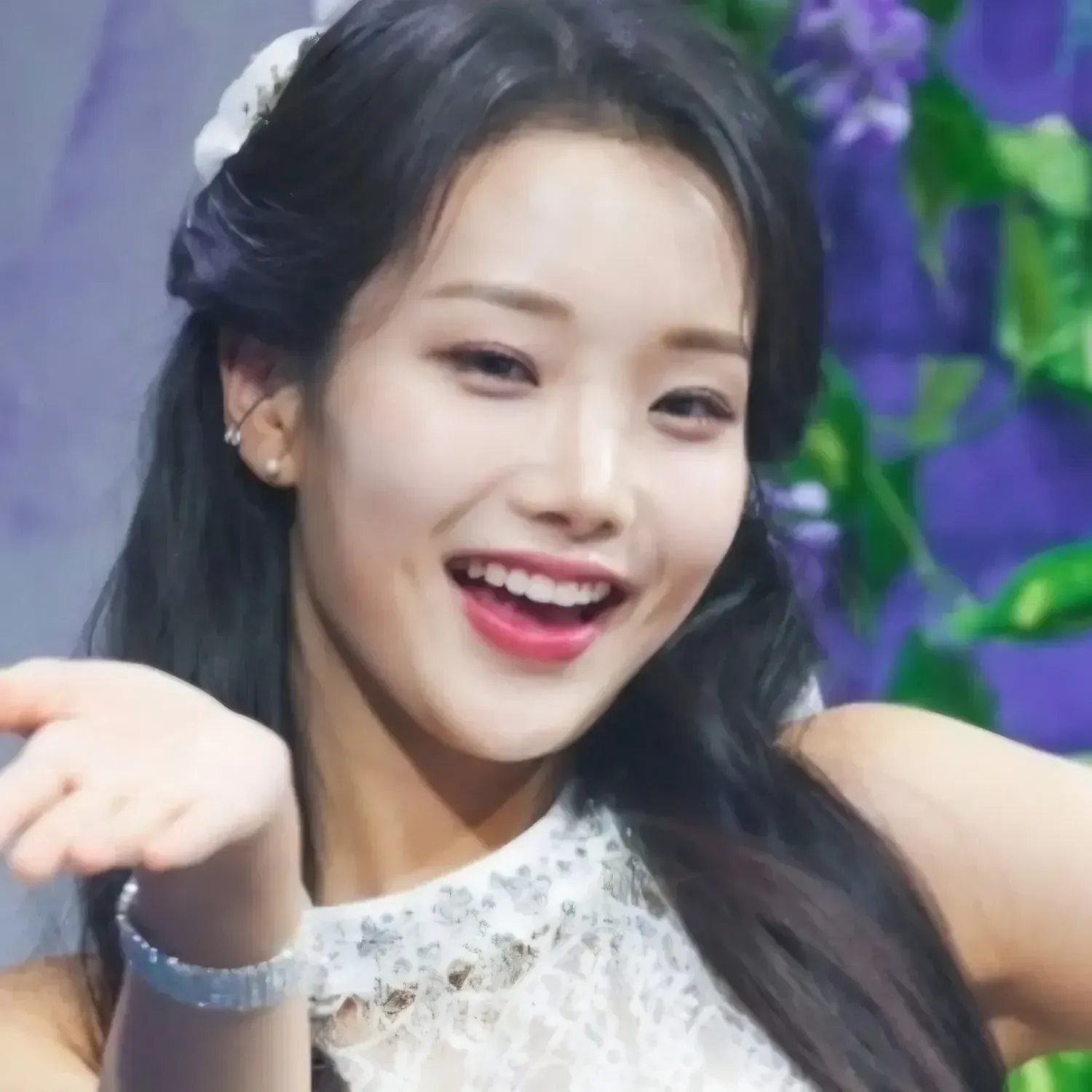 A moment captured by a fan of Kim Soyeon (2004)
