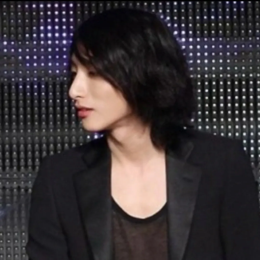 Behind-the-scenes cut of Lee Soohyuk