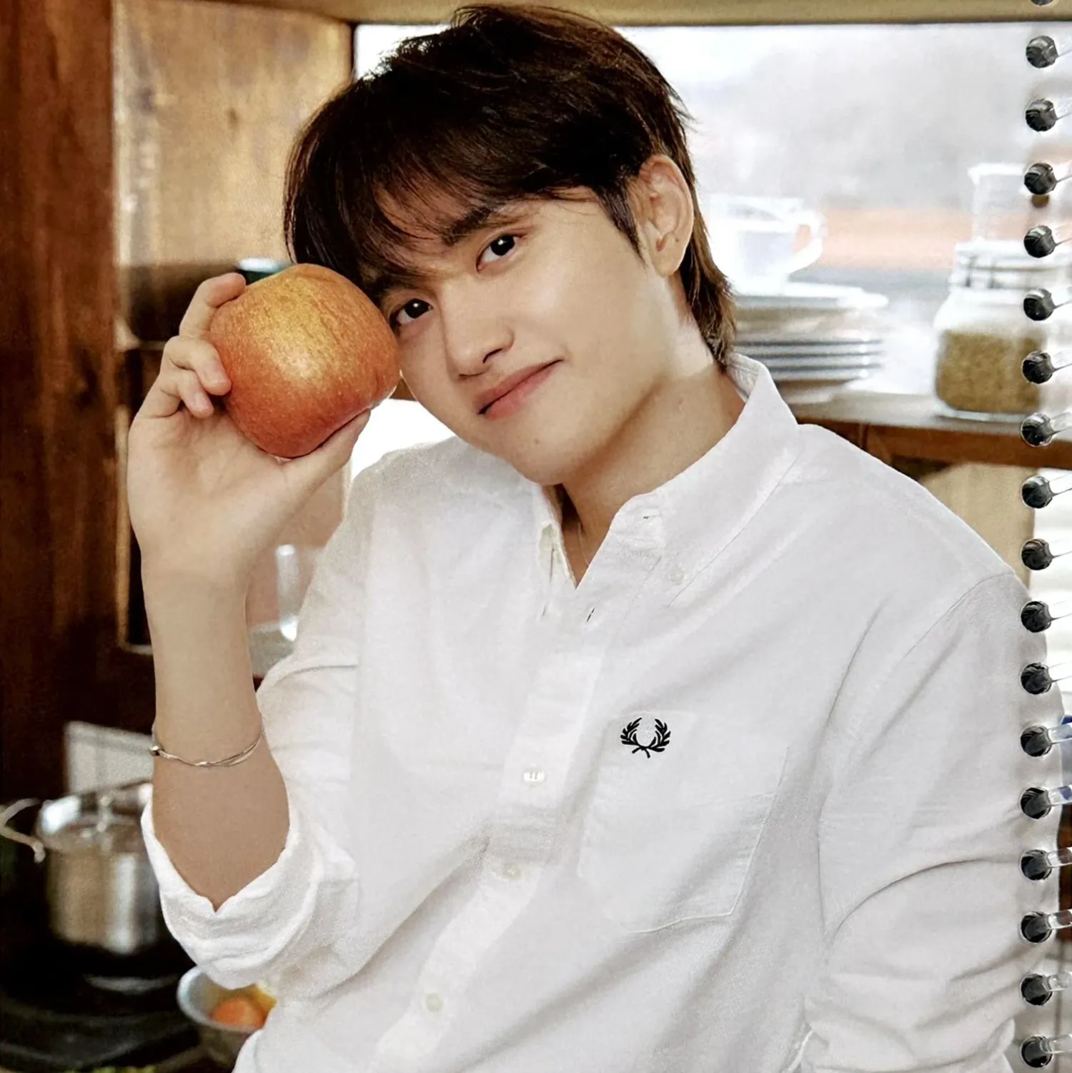 Cuplikan di balik layar dari Doh Kyungsoo (D.O.)