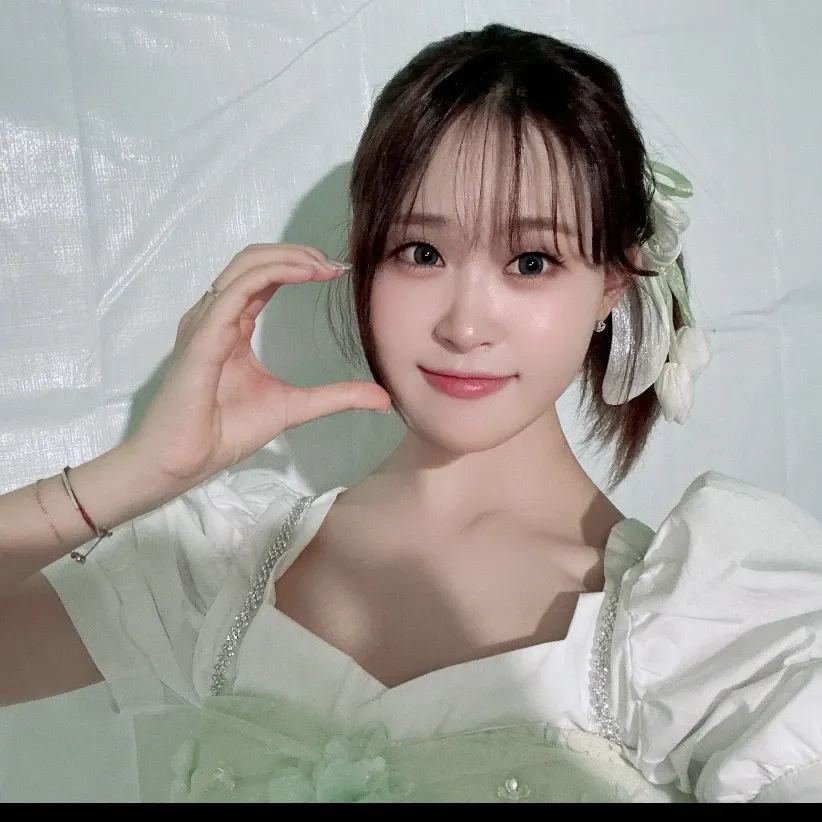 Cuplikan di balik layar dari Kim Dahyun