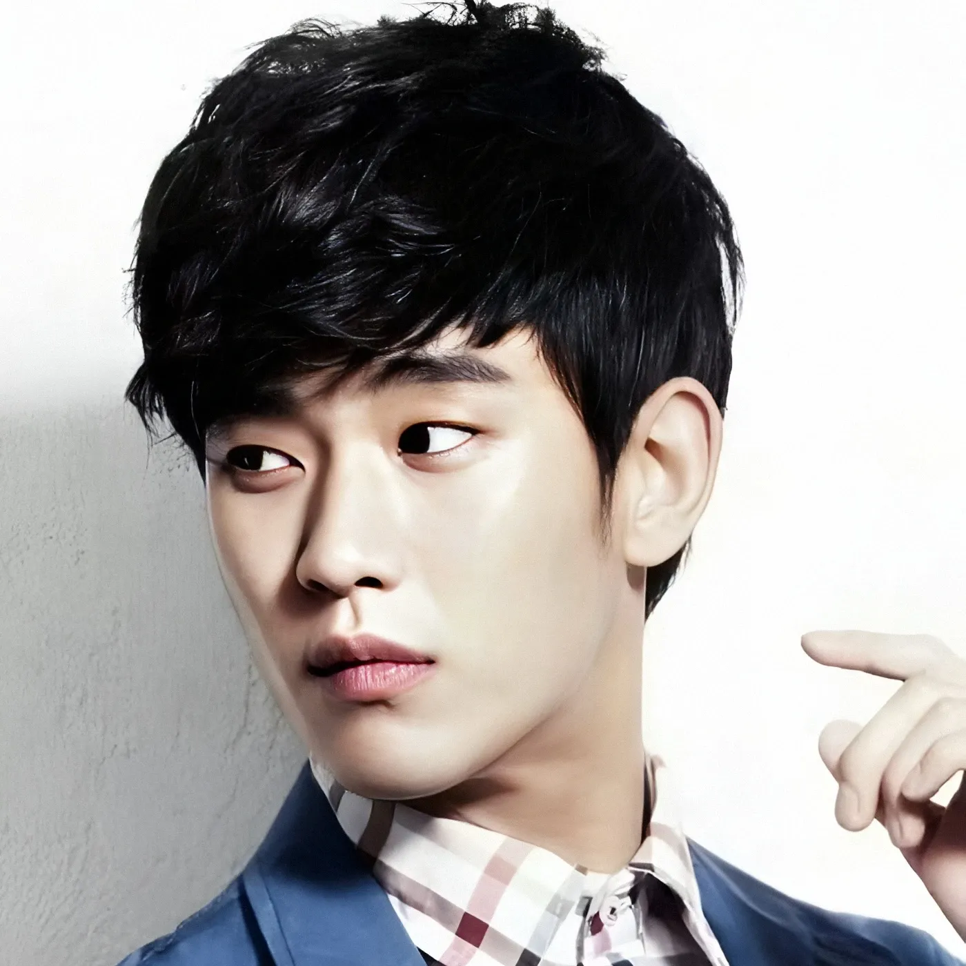 Behind-the-scenes cut of Kim Soohyun