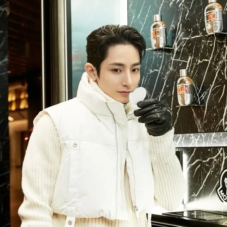 Behind-the-scenes cut of Lee Soohyuk
