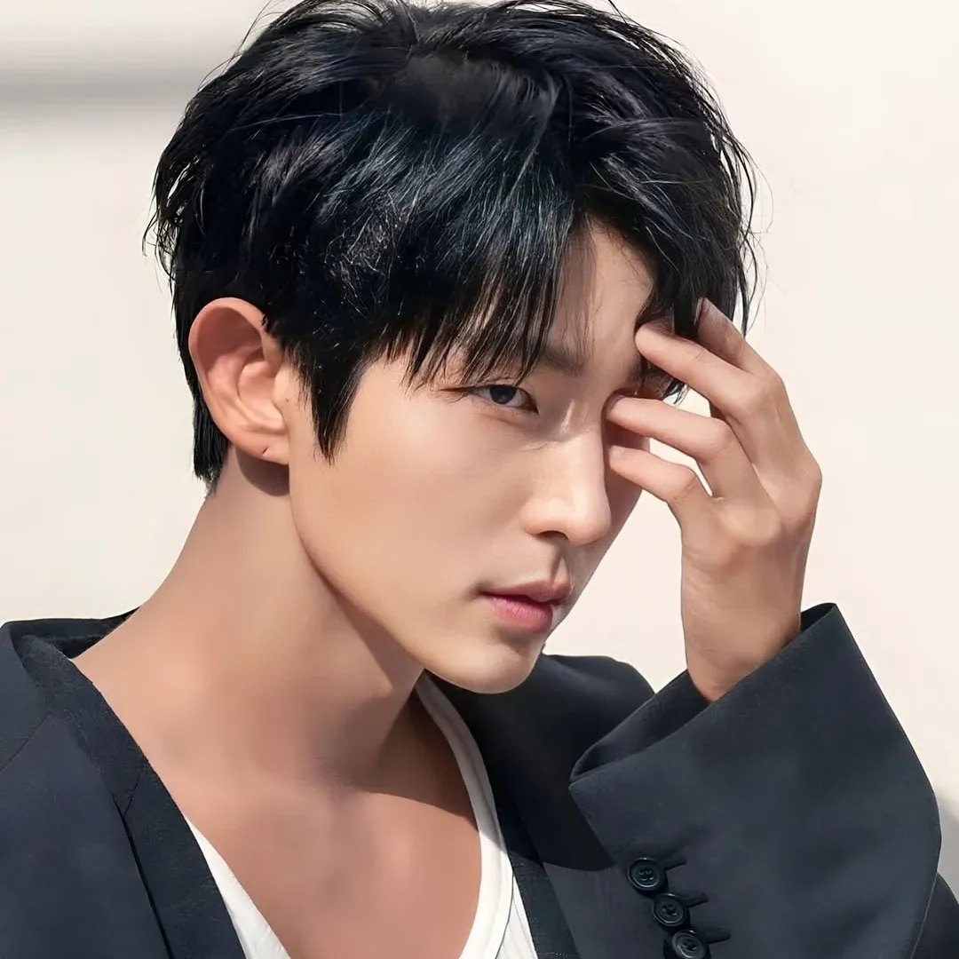 이준기 최근 활동샷
