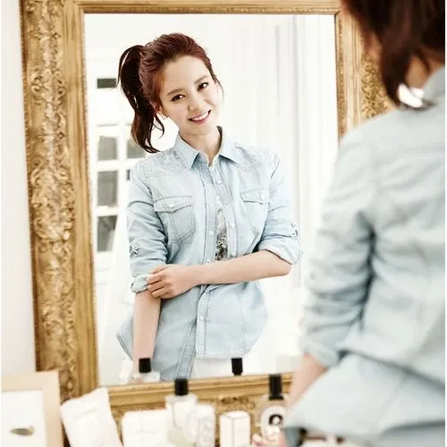 Momen yang diabadikan oleh penggemar Song Jihyo