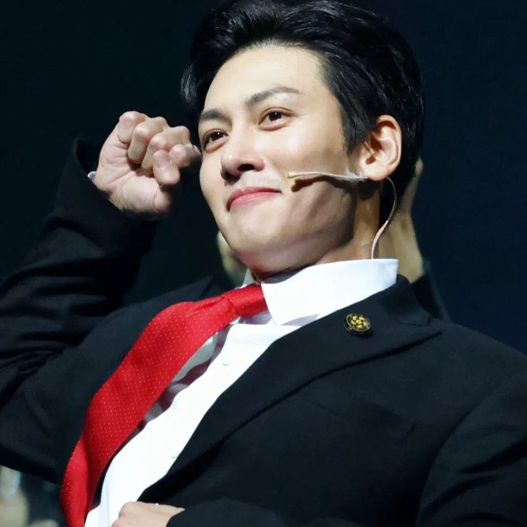 チ・チャンウクの最新写真