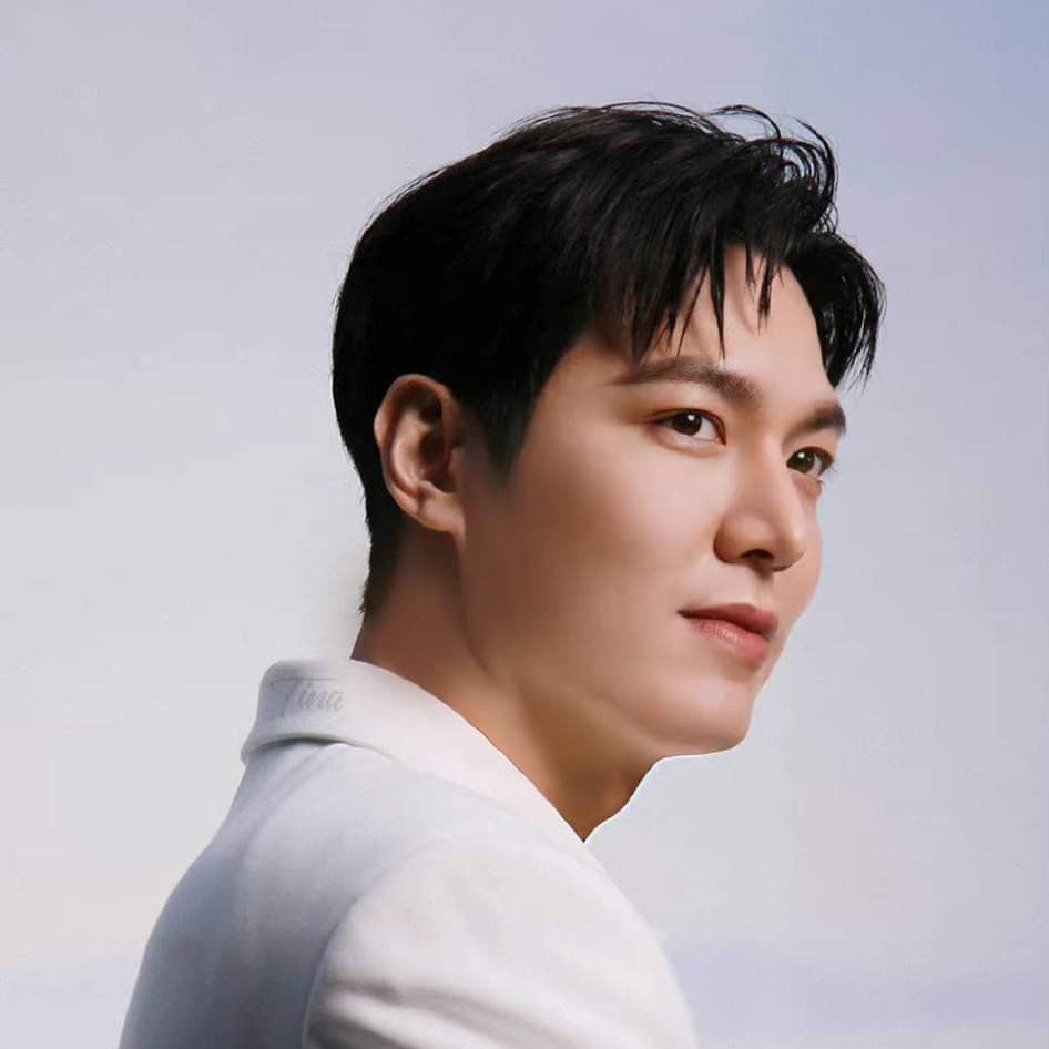 李敏镐的最新照片