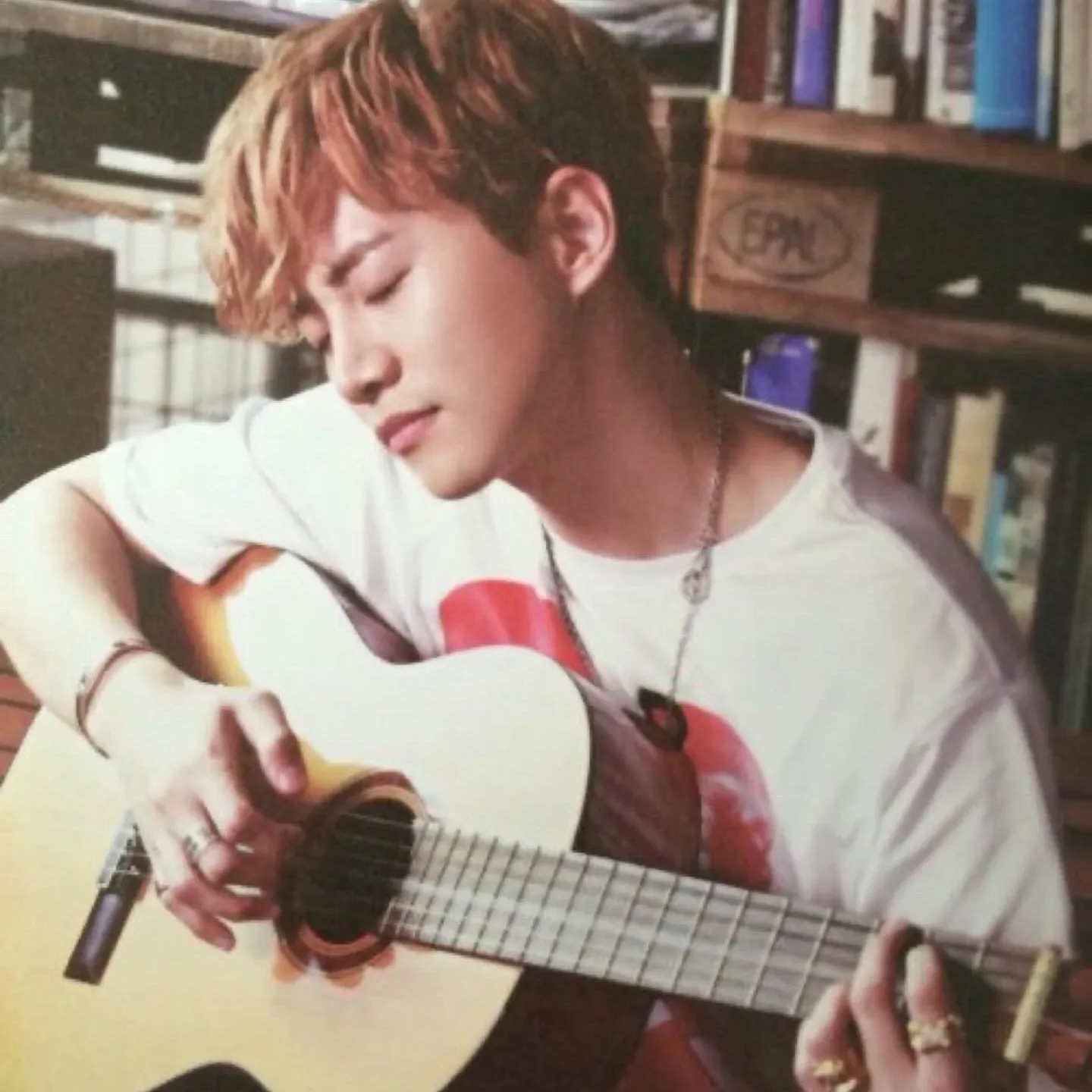 Cuplikan di balik layar dari Lee Junho