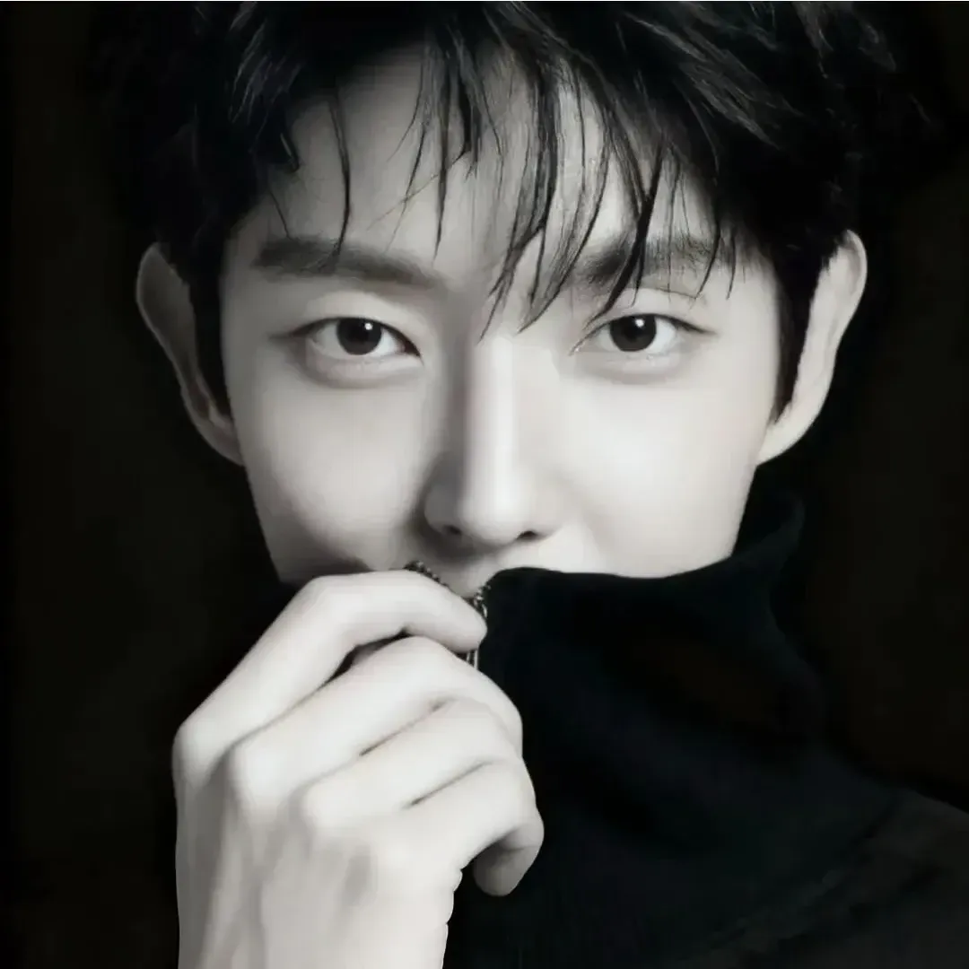 이준기 최근 활동샷