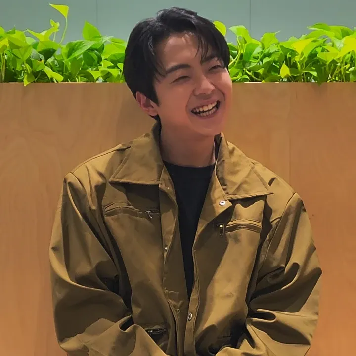 Behind-the-scenes cut of Park Minsu