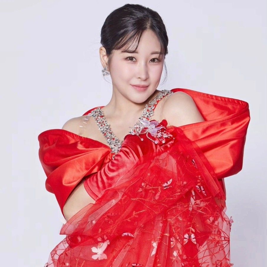 Recent activity shot of Hi Ryang