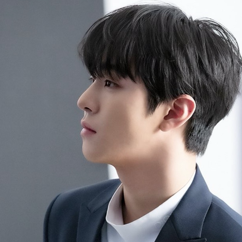 Behind-the-scenes cut of Ahn Hyoseop