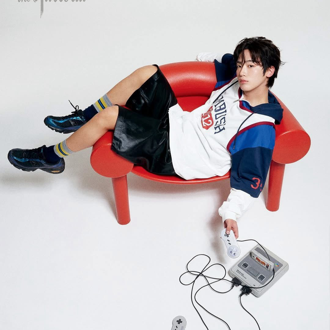 Behind-the-scenes cut of Kim Yohan