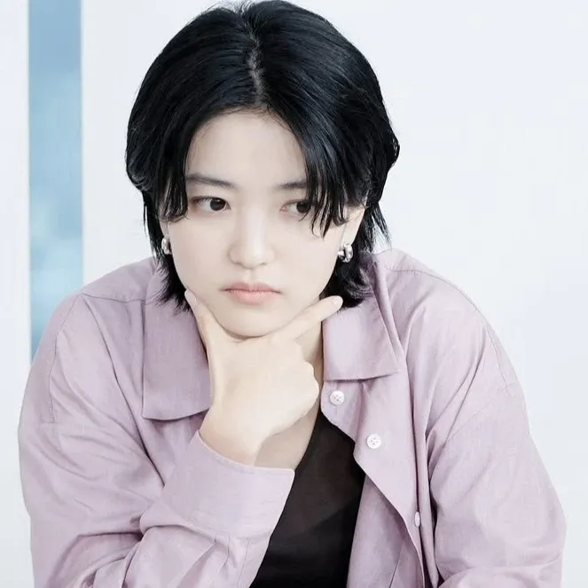 Recent activity shot of Kim Taeri