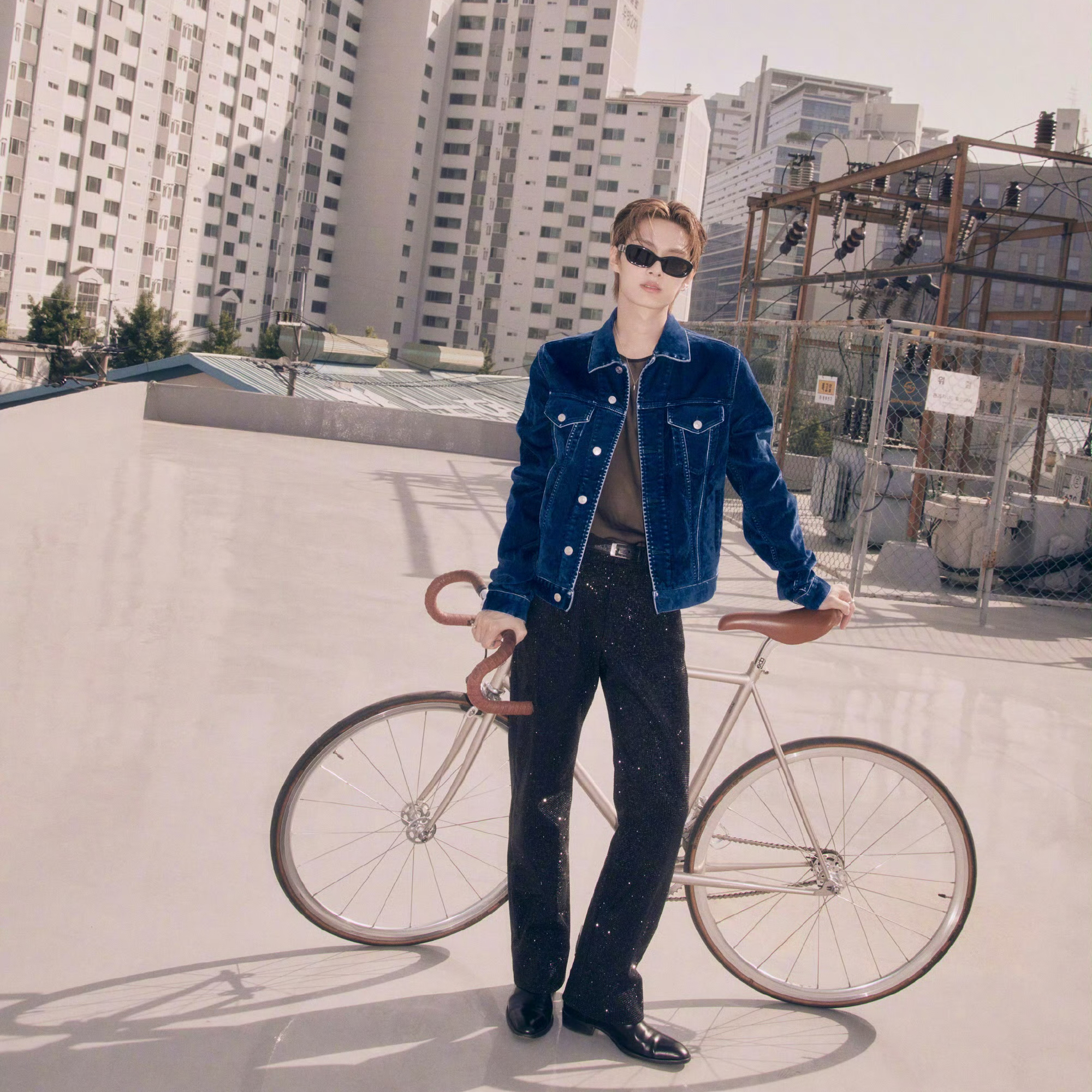 Behind-the-scenes cut of Wen Junhui