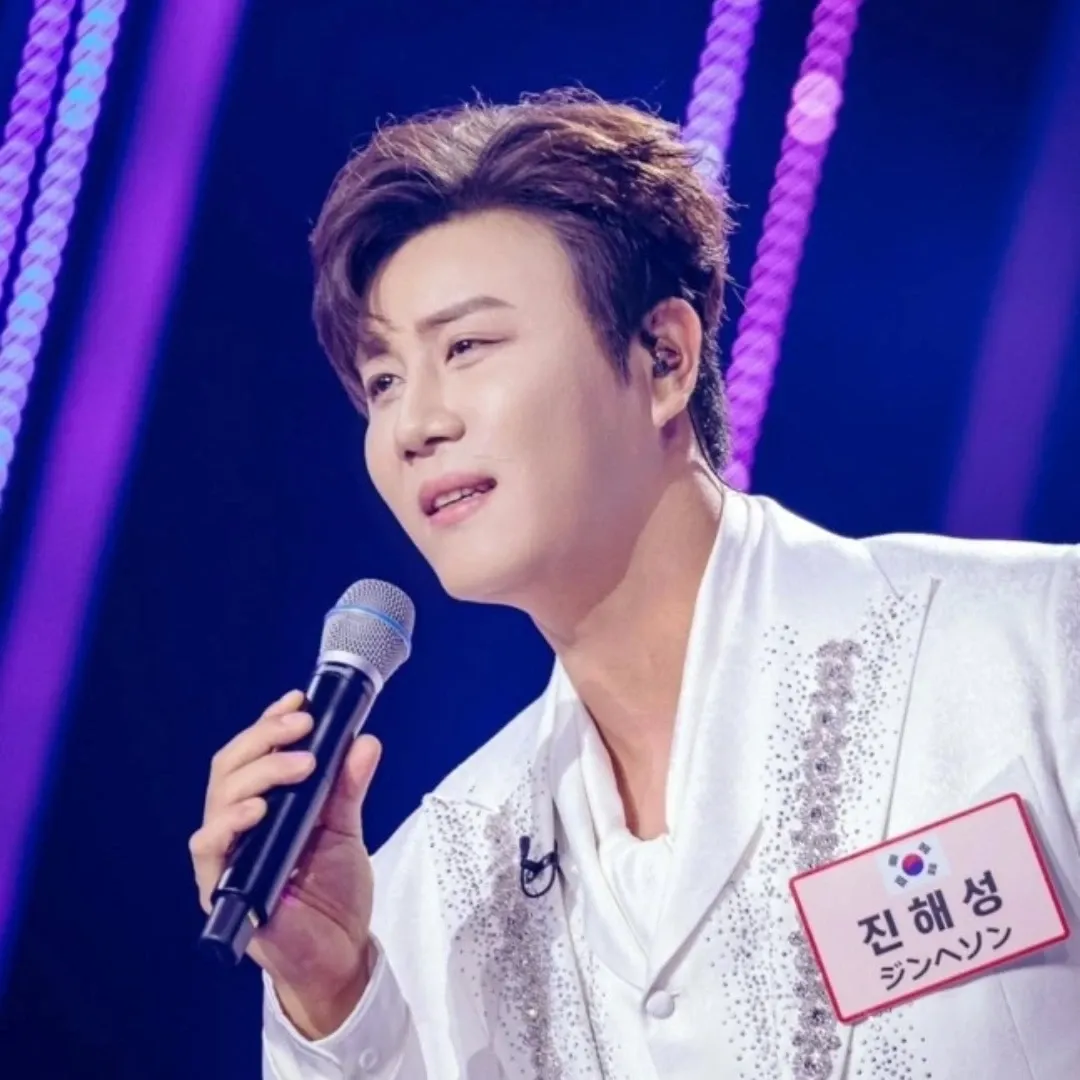 Behind-the-scenes cut of Jin Haesung
