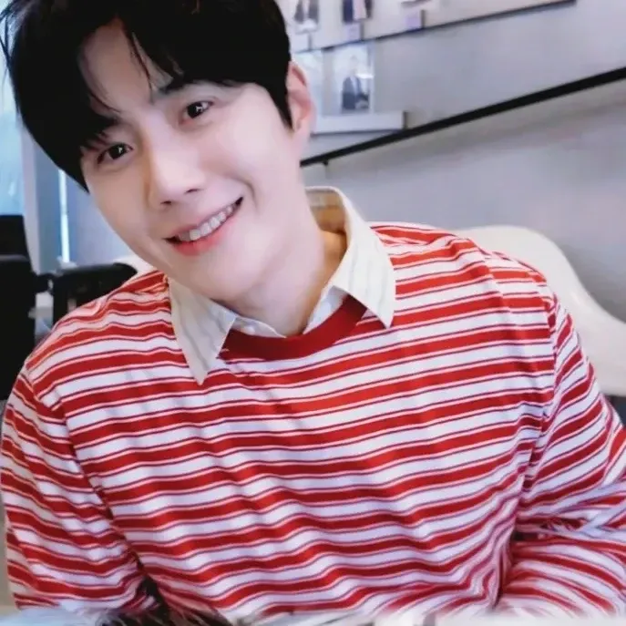 김선호 최근 활동샷