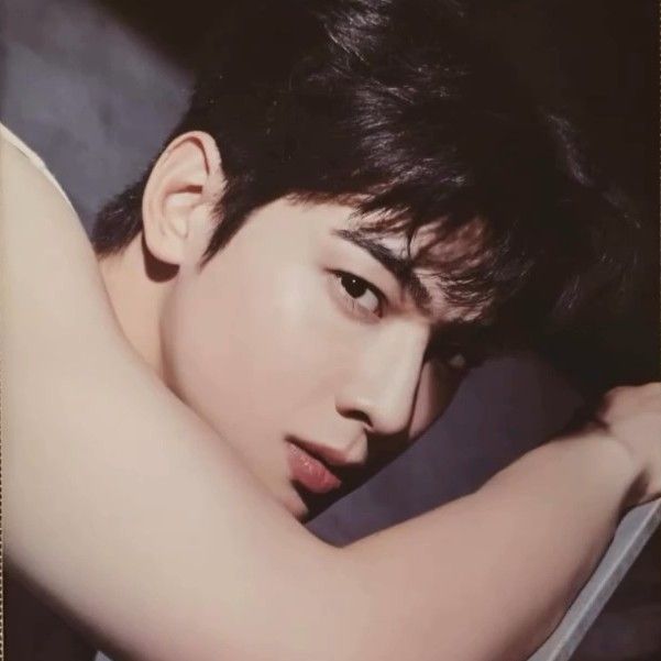 粉丝拍下的车银优瞬间