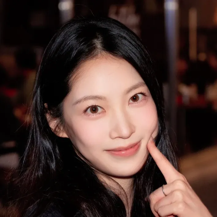 Latest photo of Gong Seungyeon