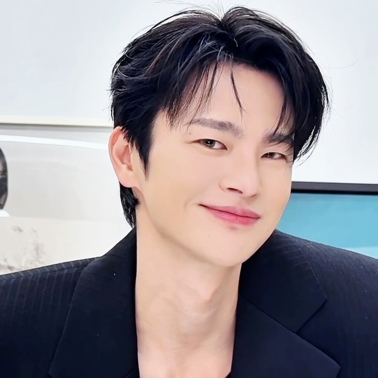 Foto terbaru dari Seo Inguk