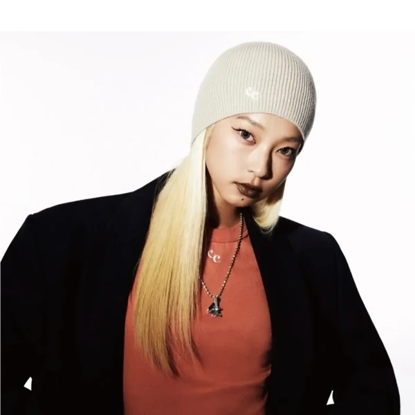 Today’s standout profile photo of KYOKA on Choeaedol Celeb