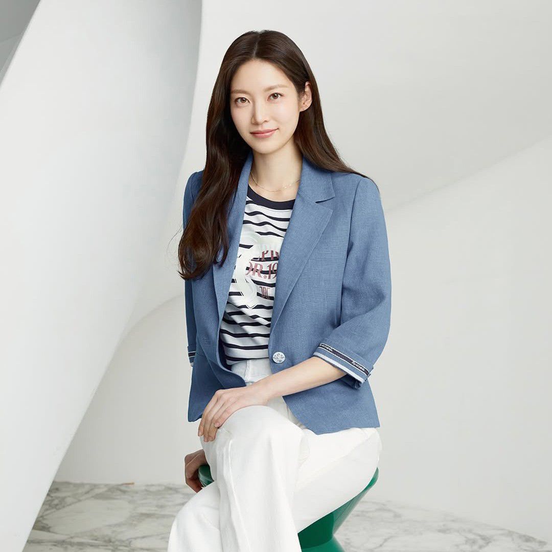 Behind-the-scenes cut of Gong Seungyeon