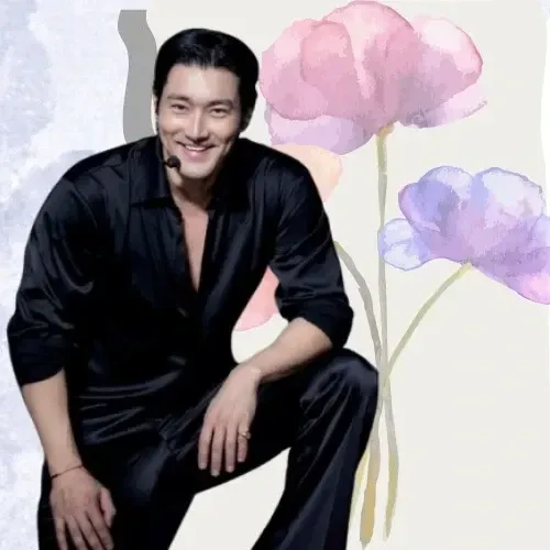 Latest photo of Choi Siwon